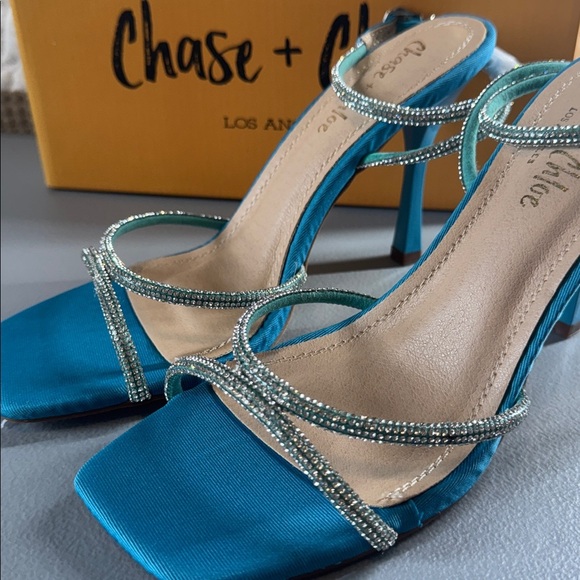 CHASE AND CHLOE. Rhinestone Ankle
Strap Sandal size 8 blue - Picture 6 of 7